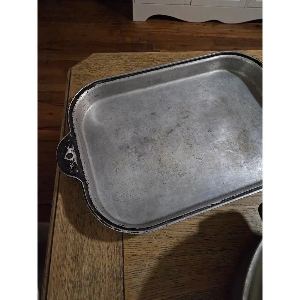 Lot 8 Vtg Wear-Ever Pots Pans 1960s Starburst Lids Stainless Inner Clad